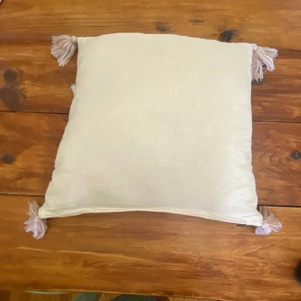 Pier 1 Imports Decorative Pillow Boho Accent Throw‎ Pillow with Tassels